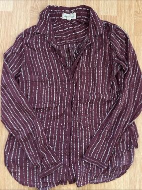 Cloth & Stone burgundy arrow button up blouse